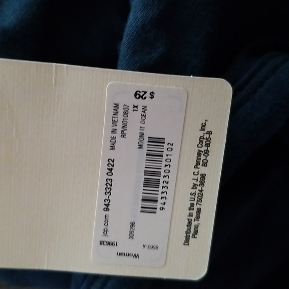 NWT. A.N.A. long sleeve pullover - Picture 6 of 6